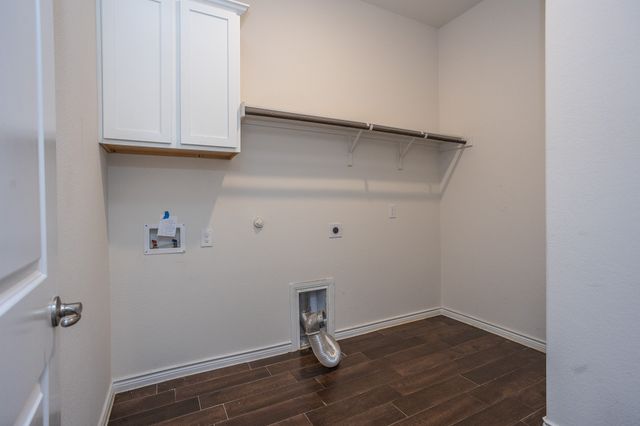 10415 Twisting Springs Drive, Aubrey, TX 76227