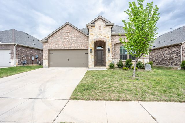 10415 Twisting Springs Drive, Aubrey, TX 76227