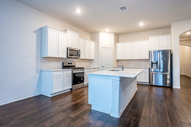 10415 Twisting Springs Drive, Aubrey, TX 76227