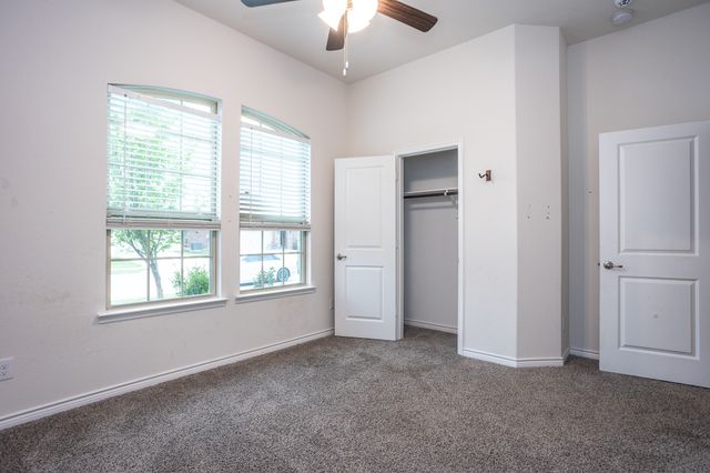 10415 Twisting Springs Drive, Aubrey, TX 76227