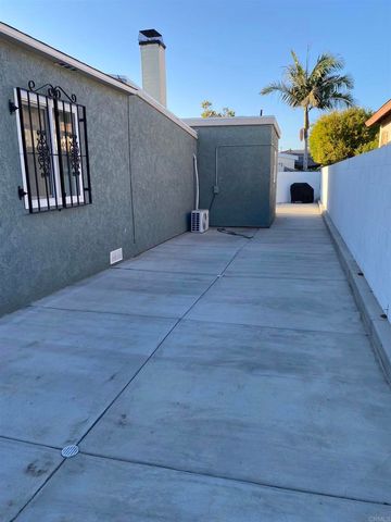 5454 Roswell Street, Encanto, CA 92114