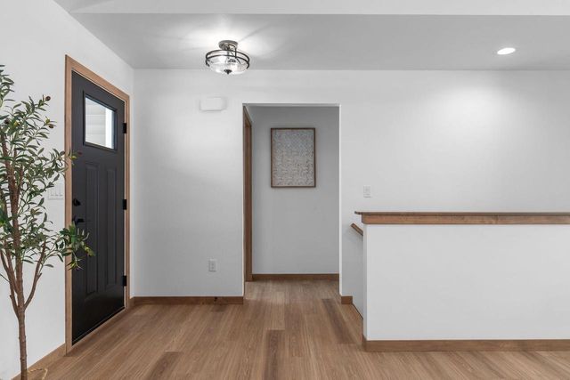 2045 RED FOX LANE, Kaukauna, WI 54130