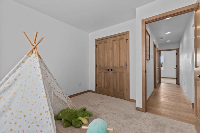 2045 RED FOX LANE, Kaukauna, WI 54130