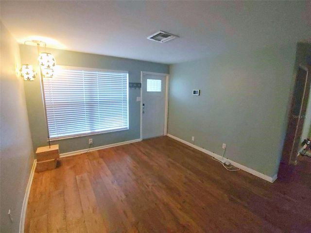 257 5TH ST NW, Largo, FL 33770