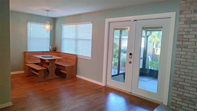 257 5TH ST NW, Largo, FL 33770