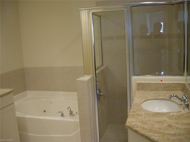 10201 Olivewood WAY # 159, Estero, FL 33928