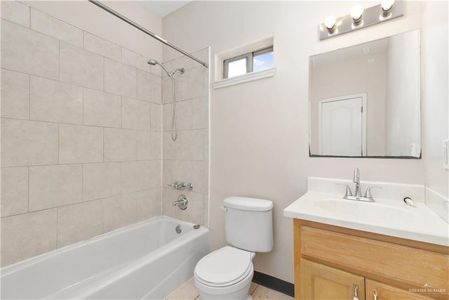 3810 W Sarah Evans Street, Edinburg, TX 78541