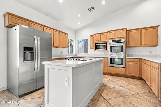 4506 E OLIVE Avenue, Gilbert, AZ 85234