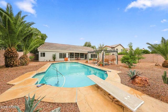 4506 E OLIVE Avenue, Gilbert, AZ 85234
