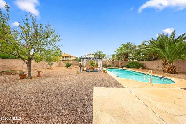 4506 E OLIVE Avenue, Gilbert, AZ 85234