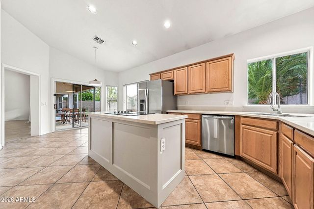 4506 E OLIVE Avenue, Gilbert, AZ 85234