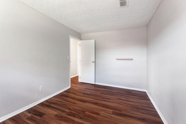 4358 Chateau Morse Drive, Columbus, OH 43231