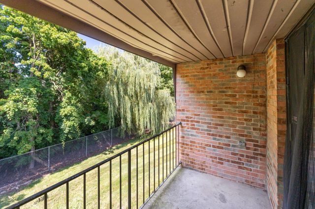 4358 Chateau Morse Drive, Columbus, OH 43231