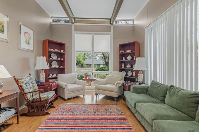 423 Castle Kirk Dr, Baton Rouge, LA 70808