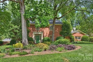 900 Greentree Drive, Charlotte, NC 28211
