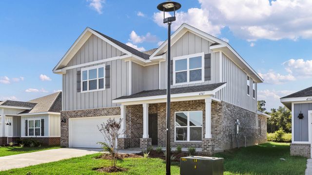 8042 Fox Hunt Drive, Milton, FL 32583