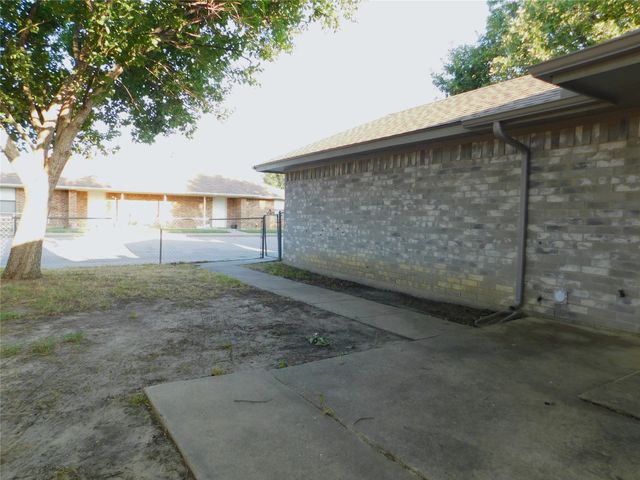 3109 N Bell Avenue, Denton, TX 76207