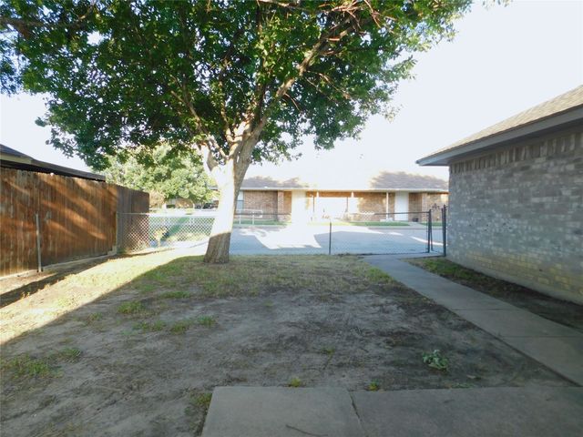 3109 N Bell Avenue, Denton, TX 76207