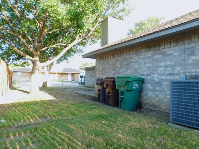 3109 N Bell Avenue, Denton, TX 76207