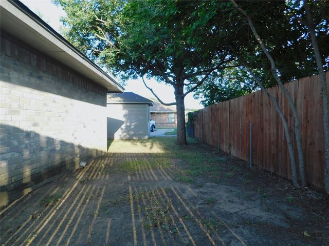 3109 N Bell Avenue, Denton, TX 76207