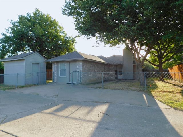 3109 N Bell Avenue, Denton, TX 76207