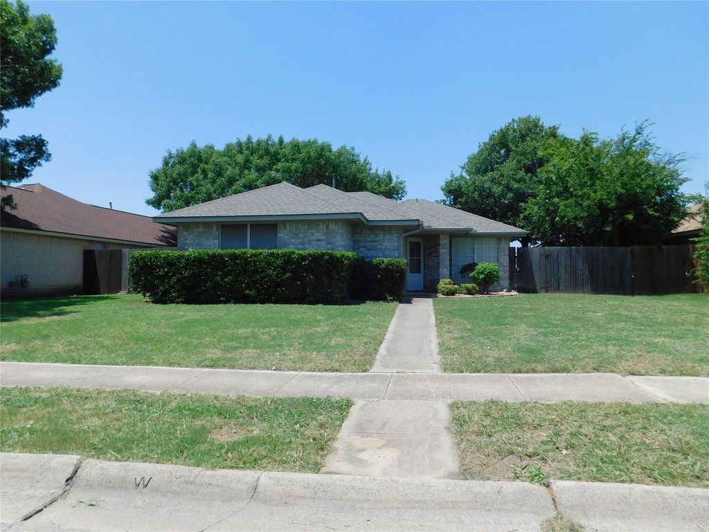 3109 N Bell Avenue, Denton, TX 76207