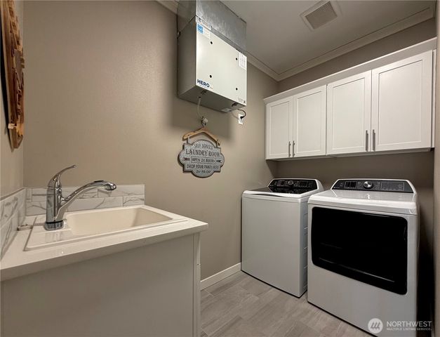 520 N Montana Street, Moses Lake, WA 98837