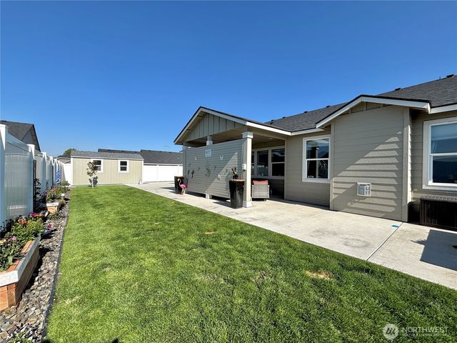 520 N Montana Street, Moses Lake, WA 98837
