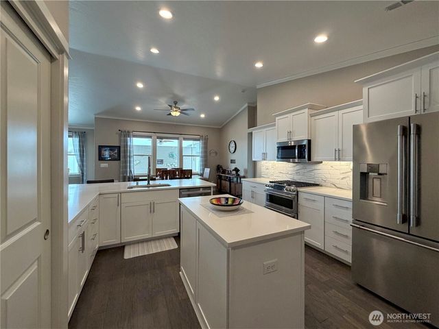 520 N Montana Street, Moses Lake, WA 98837