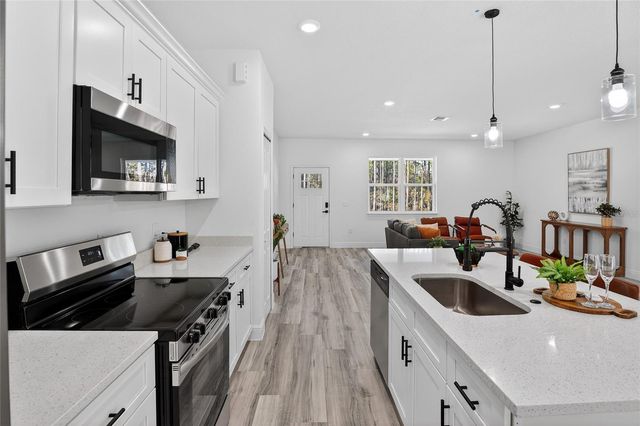 7945 N JANEAUX DRIVE, Citrus Springs, FL 34434