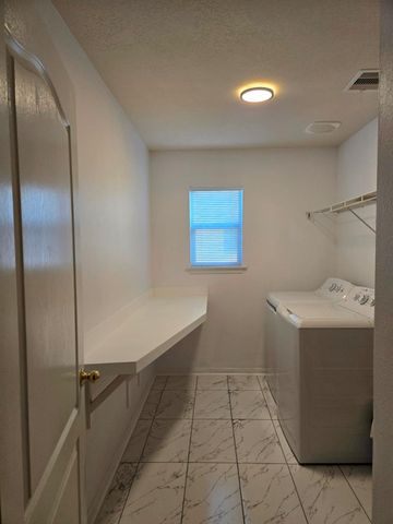 9011 Mercury Cove Court, Houston, TX 77075