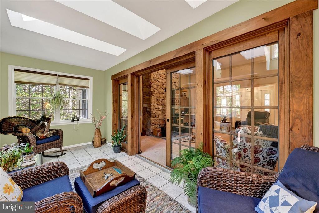 Image 10 of property listing at 3213 GREEN RD, White Hall, MD 21161