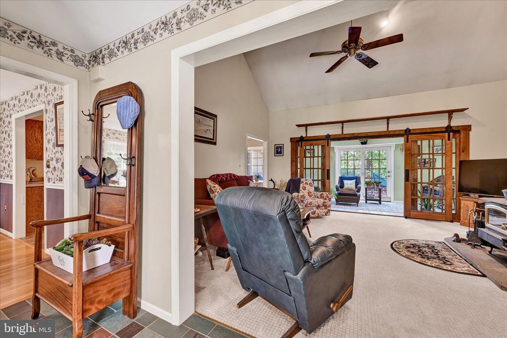 Image 4 of property listing at 3213 GREEN RD, White Hall, MD 21161