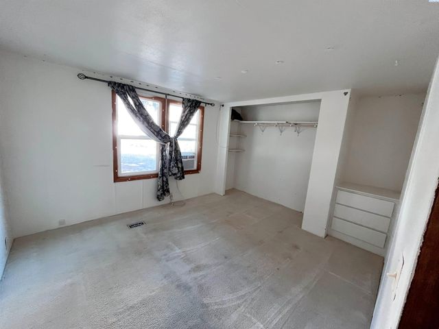 312 NW Parkwest Dr, Pullman, WA 99163