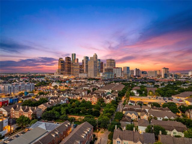 1900 Genesee Street 203, Houston, TX 77006