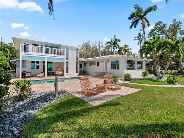 1209 Coconut DR, Fort Myers, FL 33901