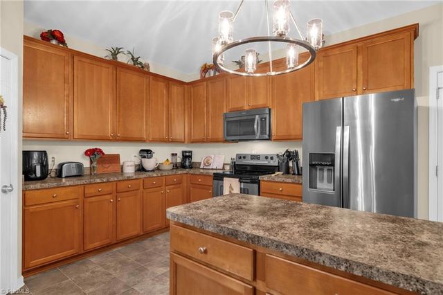 5511 Oak Gate Drive, Greensboro, NC 27405