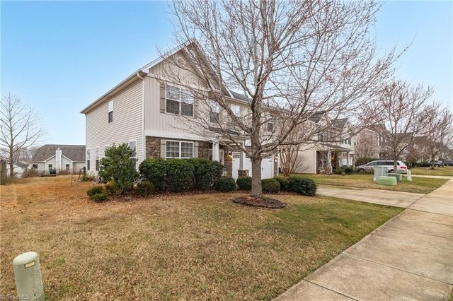 5511 Oak Gate Drive, Greensboro, NC 27405