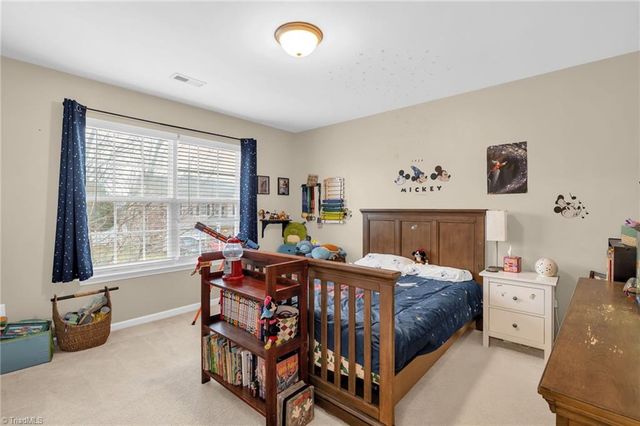 5511 Oak Gate Drive, Greensboro, NC 27405