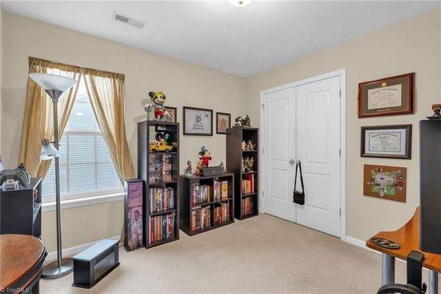 5511 Oak Gate Drive, Greensboro, NC 27405