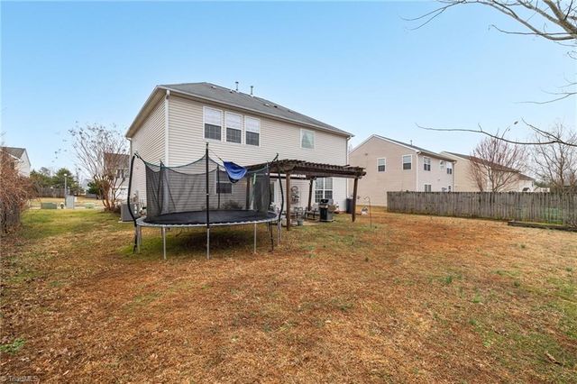 5511 Oak Gate Drive, Greensboro, NC 27405