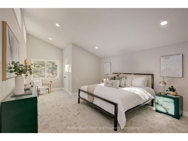 1076 S Leyden St, Denver, CO 80224