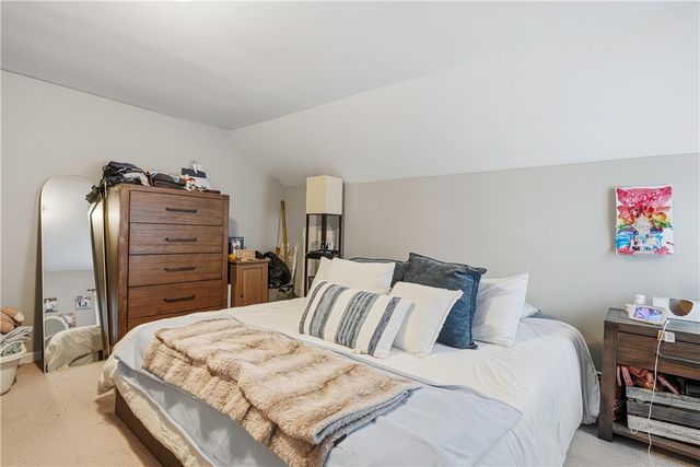 353 High Street, Cumberland, RI 02864