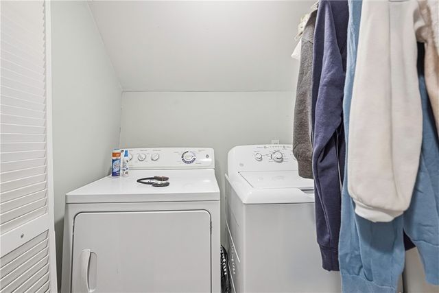 353 High Street, Cumberland, RI 02864