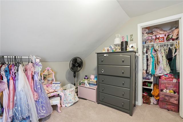 353 High Street, Cumberland, RI 02864