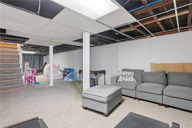 353 High Street, Cumberland, RI 02864