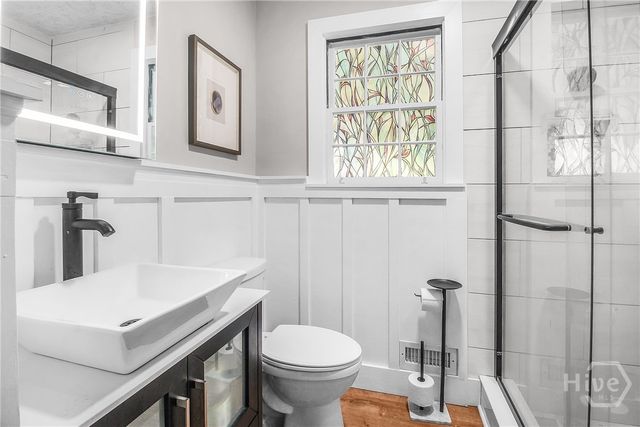 712 Columbus Drive, Savannah, GA 31405