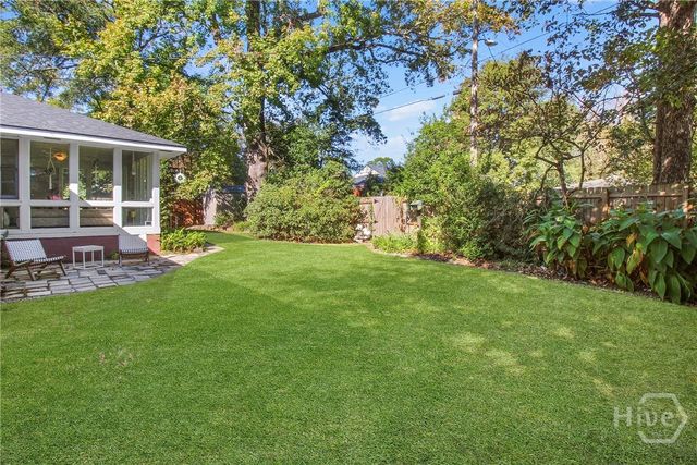 712 Columbus Drive, Savannah, GA 31405