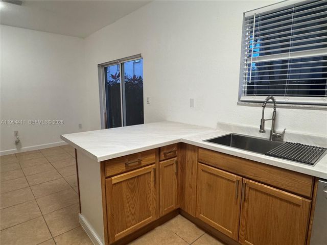 22569 SW 89th Pl, Cutler Bay, FL 33190