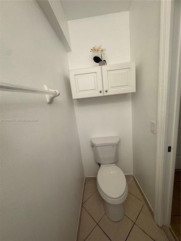 22569 SW 89th Pl, Cutler Bay, FL 33190